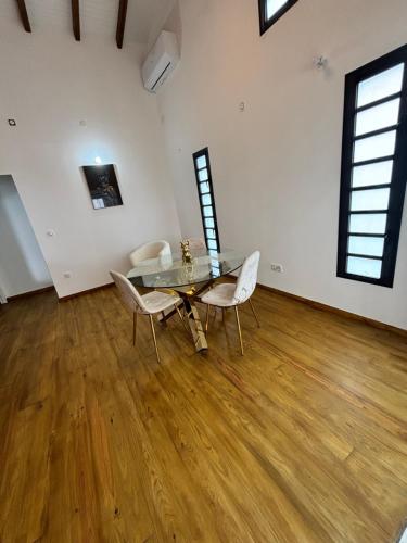 Golden Dream Suites la Suite Gold in กาปสแตร์ แบลโล