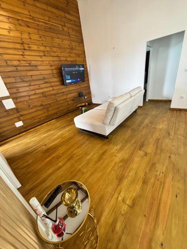 Golden Dream Suites la Suite Gold in กาปสแตร์ แบลโล