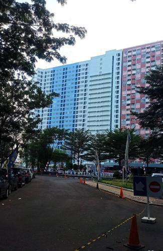 2BR Apartemen Sentra Timur Jakarta -Full Furnished & WIFI in Cakung