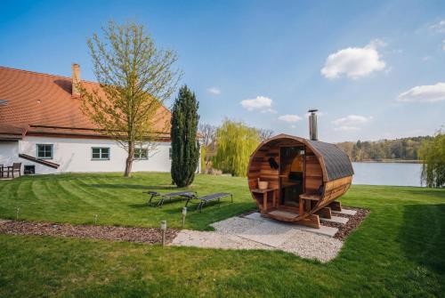 Bezdrevská Bašta – khách sạn tại Dvur Vondrov