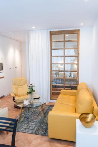 Cozy Paris Flat near Saint-Germain & Luxembourg Gardens - image 14