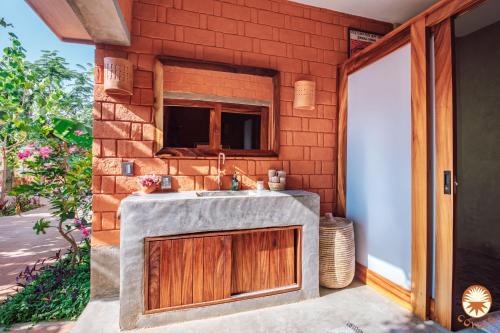 Coyote 4BR Villa Pool Garden Ocean View in Puerto Angel