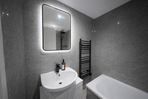 Modern Paddington 1BR Near Hyde Park Monthly Discount 30% - image 7