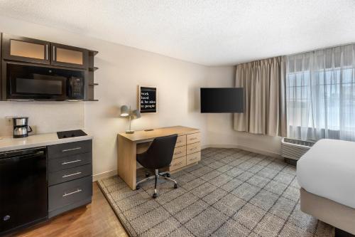 Sonesta Simply Suites Las Vegas - image 20