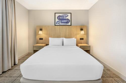 Sonesta Simply Suites Las Vegas - image 39