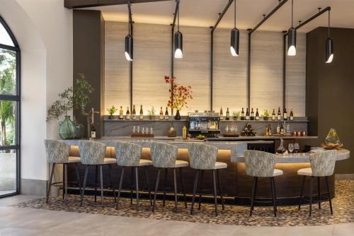 Embassy Suites Napa Valley - image 34