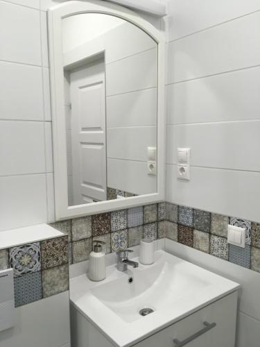 All In Apartman III. - image 13