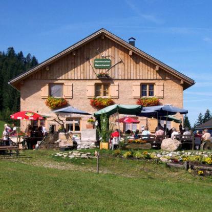 Jausenstation Neuschwand in Hittisau, Österreich