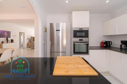 Villa Reyets 4 bed 3 bath Private Pool in El Albir