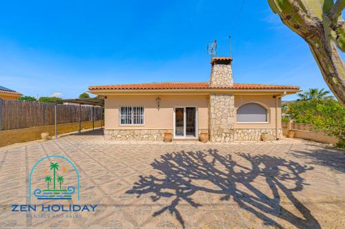 Villa Reyets 4 bed 3 bath Private Pool – khách sạn tại El Albir