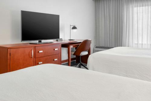 Courtyard by Marriott Boston Norwood/Canton - image 40