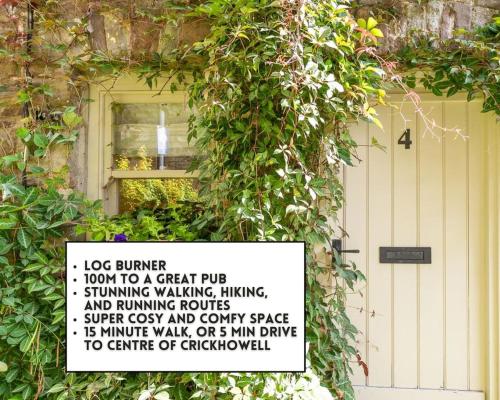 Cosy Llangattock Hideaway in Llangattock