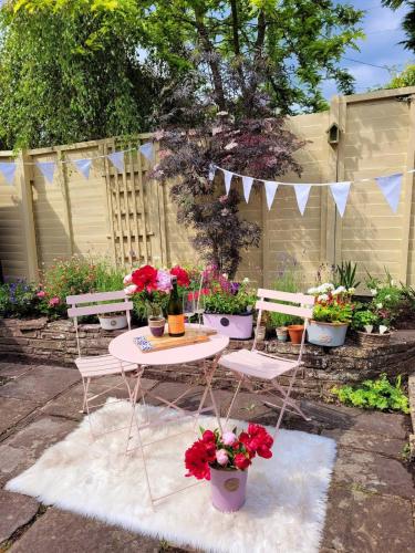 Cosy Llangattock Hideaway in Llangattock