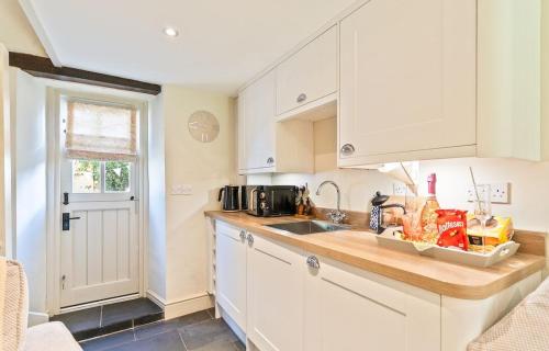 Cosy Llangattock Hideaway in Llangattock