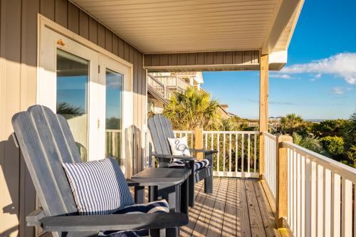 Caswell Cabana by Oak Island Accommodations in Caswell Beach (NC)