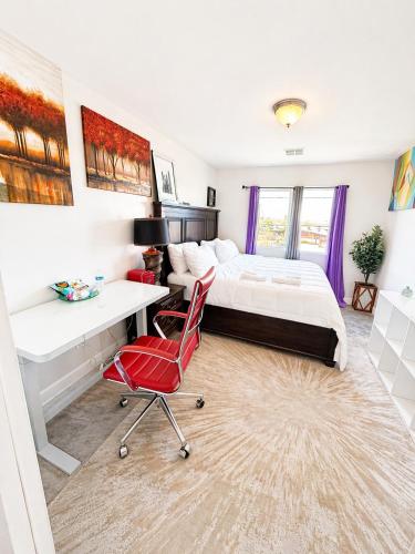 Penn Signature Airport Short Term Rental PHX in South Mountain Village