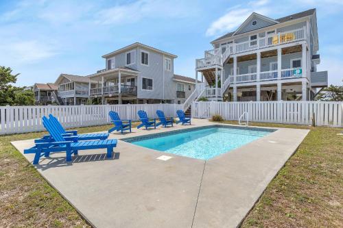 Coast is Clear by Oak Island Accommodations - Holden Beach, NC