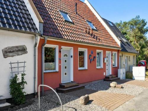 Udvendig, Delphin in Pruchten