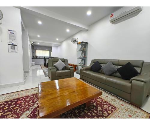 61 StayAtHome in Nibong Tebal