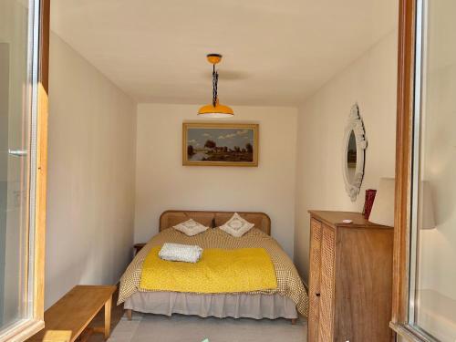 Gîte de charme calme au cœur du Perche, proche Le Mans - FR-1-410-478 (Gite de charme calme au cœur du Perche, proche Le Mans - FR-1-410-478) in Saint-Calez-en-Saosnois