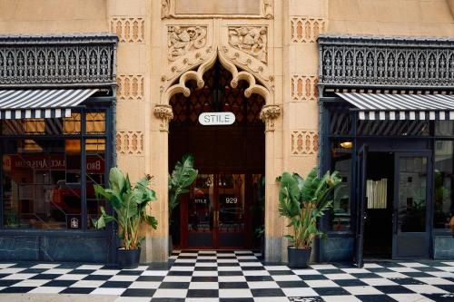 Ace Hotel Downtown Los Angeles - image 25