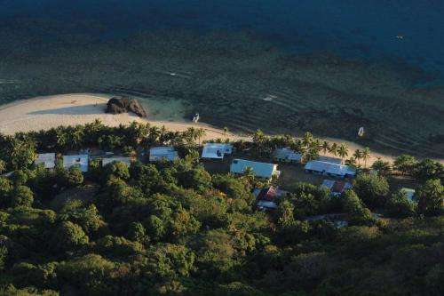 المنطقة المحيطة, Phantom rock view homestay in Wayasewa Island