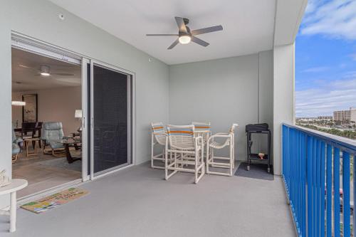 2-2 Oceanview Oceanwalk Condo! 13-506 in New Smyrna Beach, USA