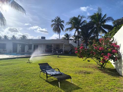 Casa com piscina, vista para Ilha de Santo Aleixo in Barra do Sirinhaém