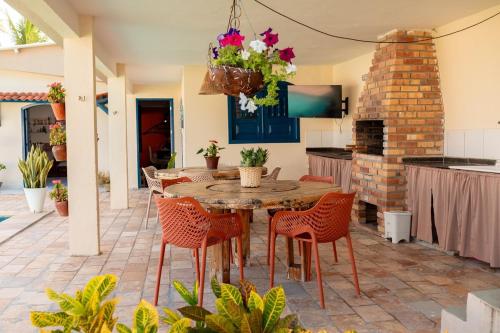 Casa com piscina, vista para Ilha de Santo Aleixo in Barra do Sirinhaém