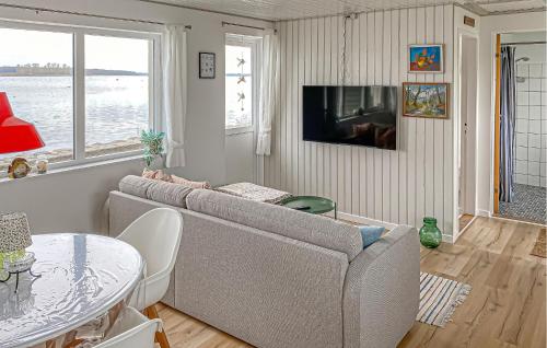  Amazing Home In Otterup With Wifi in Otterup