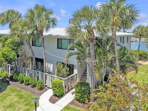 Westbay Point Moorings 274 Home in Holmes Beach, USA