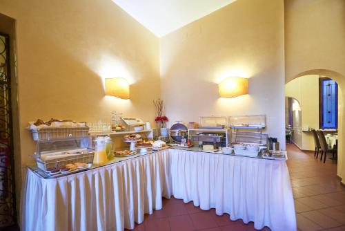 Hotel Cosimo De' Medici - Tap to explore photos