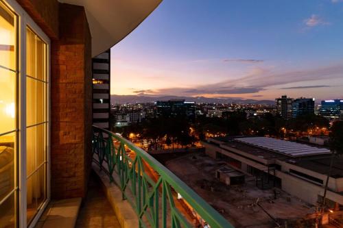 Modern and Elegant Apartment in Zona 10 Casa Veranda in Zone 9