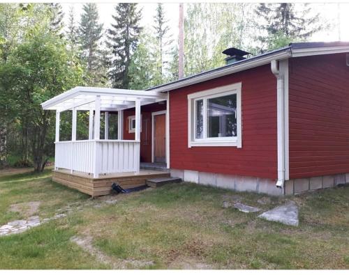 Pääsky Schwalbe-cabin by crater lake