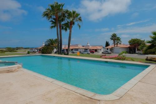 Baja Mar Country Club Villa 77 in Bajamar