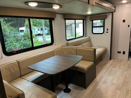 Létesítmények, The Bunkhouse Camper in Klamath (CA)