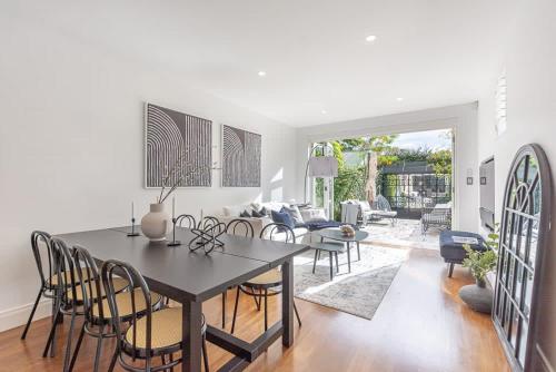 Spacious Retreat Comfortable 4BD in Petersham - image 9