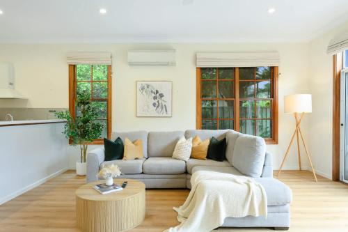 Peaceful Riverview Retreat Near Chatswood & City in Hunters Hill