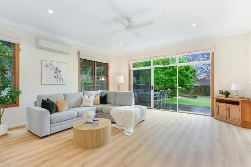 Peaceful Riverview Retreat Near Chatswood & City in Hunters Hill