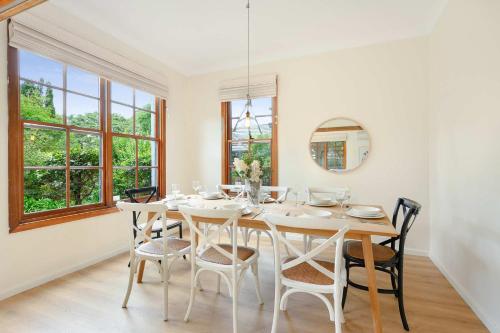 Peaceful Riverview Retreat Near Chatswood & City in Hunters Hill
