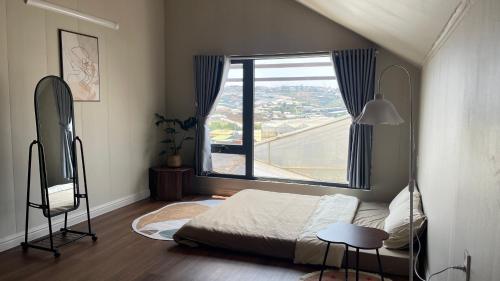 Nhà bạn Nhí — other in 86 Đường Nam Hồ, Khu Chi Lăng Vietnam, 660000