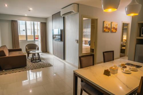 eL Hotel Jakarta in Kelapa Gading
