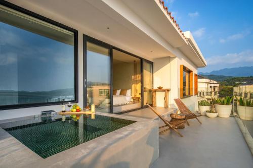 Vista exterior, HEY VILLA·Xi Meet·Garden Private Hot Spring Villa (Shenzhen Nan'ao First Beach Store) in Dapeng