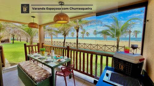 2 bedrooms, 5 beds