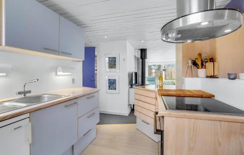 Kitchen, Gorgeous Home In Sydals With Wifi in Sydals