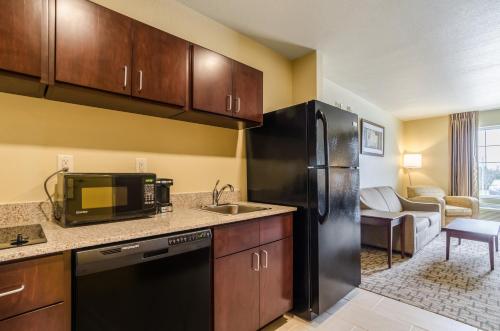 virtuve, Cobblestone Inn & Suites - Oberlin in Oberlin (KS)