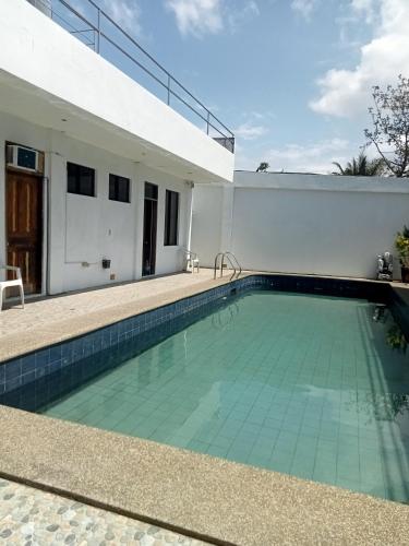 J and M Pension House in Sicayab