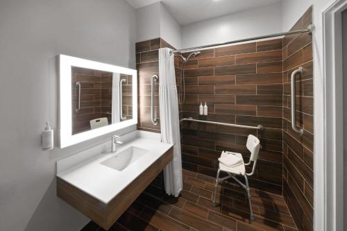 Microtel Inn and Suites Baton Rouge Airport in Baton Rouge, USA