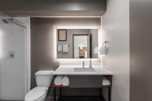 La Quinta by Wyndham Jackson - image 33