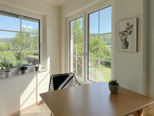 Afficher, Gästehaus Juhl - Ruhige Zimmer, Studios und Apartments (Gastehaus Juhl - Ruhige Zimmer, Studios und Apartments) in Sipplingen